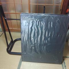 パイプ式折りたたみベッド