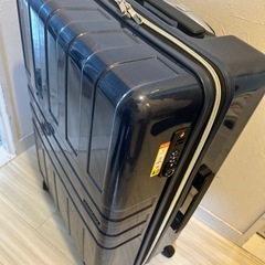 キャリーケース