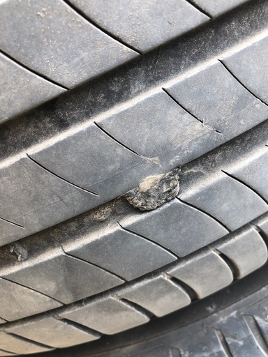 アルファードに履いていました。225-50-18トヨタ純正ホイール タイヤ付き4本     