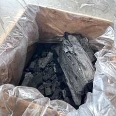 バーベキュー木炭
の画像