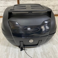 リアキャリア
