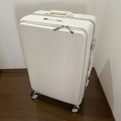 USBポート　ドリンクホルダー付　スーツケース　キャリーケース　...