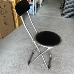 不二貿易 フォールディングチェア FB-32BK ブラック 折りたたみチェア 椅子 イス 合皮革張り 中古品 ①の画像