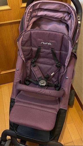 nuna ベビーカー
