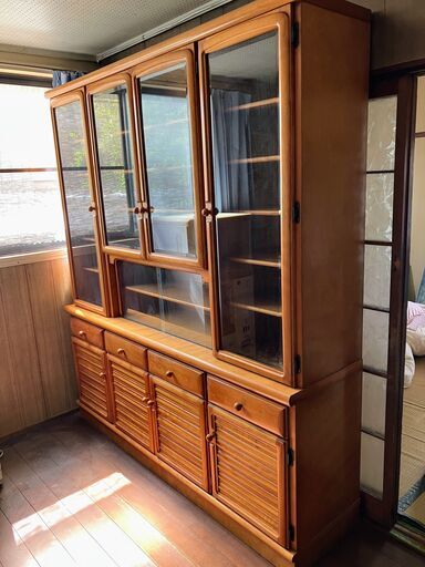 食器棚　カップボード 飾り棚 キャビネット 水屋箪笥