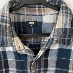 UNIQLO ネルシャツ　メンズ　sの画像