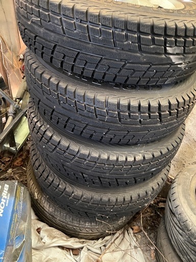 バリ溝　スタッドレス　
175/80/15