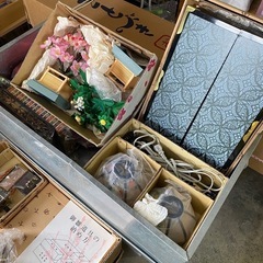 🍀ひな壇セット（スチール７段棚とお飾りのみ）の画像