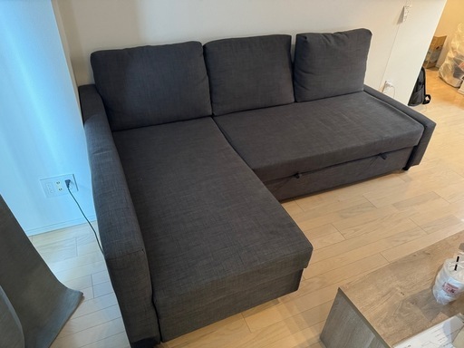 IKEA FRIHETEN ソファベッド（収納付き）