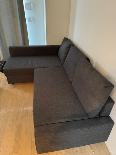 IKEA FRIHETEN ソファベッド（収納付き）