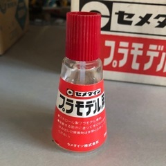 セメダイン プラモデル用　の画像