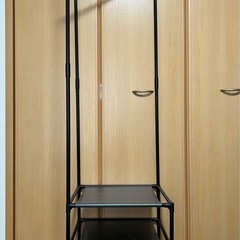 新品！組立式ハンガー収納ラック