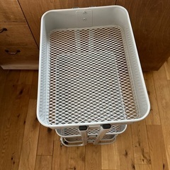 値下げ‼️ IKEA グレー キャスター付き ワゴンわごんの画像