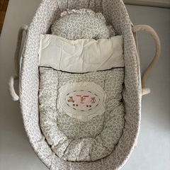 ベビーバスケット　クーファン　クーハン　新生児　赤ちゃん