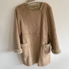 BEAMS ムートンコート