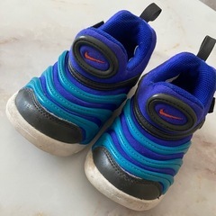 NIKE 男の子靴　14cm