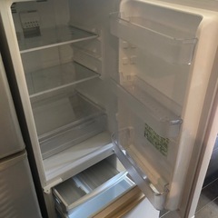 SHARP 冷蔵庫　ピンク色の画像