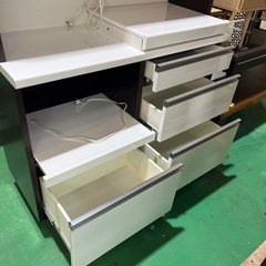 コンセント付き　食器棚　キッチン棚　117.5×50×197.5の画像