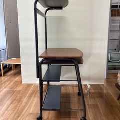 パソコンデスク【町田市再生家具】　250473の画像