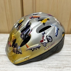 ※訳あり価格 近日処分 【ブランド】 AVIGO 日焼けありの子供ヘルメット 自転車ヘルメットの画像