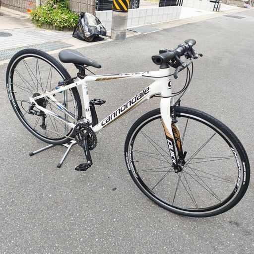 【引き取り、手渡し】【秋田県南】キャノンデールQuick SL3 引き取り、手渡し】【秋田県南】キャノンデールQuick SL3 自転車本体