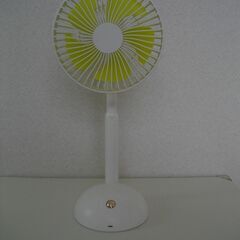 卓上ミニファン1台