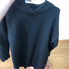 服・バッグ・セーターの画像