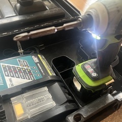 インパクト　マキタ　14.4v 