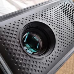 新品未使用プロジェクターの画像