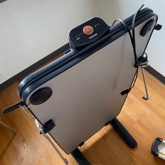 東芝 ズボンプレッサー HIP-T35の画像