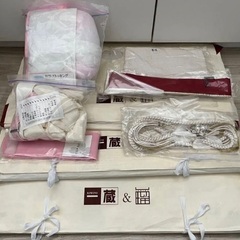 一蔵 成人式 振袖フルセット 一式　ラメ 金糸刺繍 Ｓサイズ 低身長 小柄　の画像