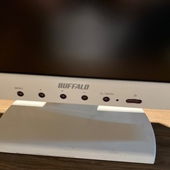A8-24 バッファロー　17インチ　液晶カラーディスプレイ　FTD-G713Aの画像