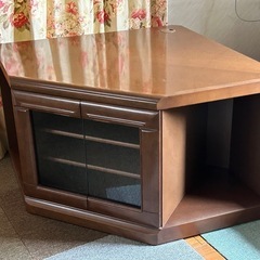 テレビ台　コーナータイプ
