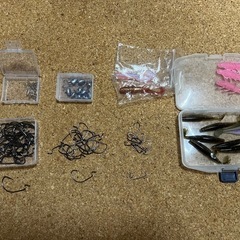 ワーム ジグヘッド10個 スナップ オフセット セット ※入れ物...