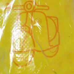 ノベルティ　ベスパ　ピクニックシ―トの画像