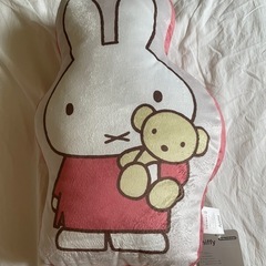 ミッフィぬいぐるみクッション
