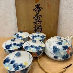 未使用品　有田焼　番茶器揃　急須1個と蓋付き湯吞み5個　箱入