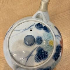未使用品　有田焼　番茶器揃　急須1個と蓋付き湯吞み5個　箱入の画像