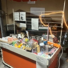 100円〜     ガレッジセール開催中（フリースタイル）