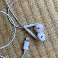 イヤホン