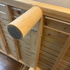 檜のシングルベッド【組み外し可能】の画像