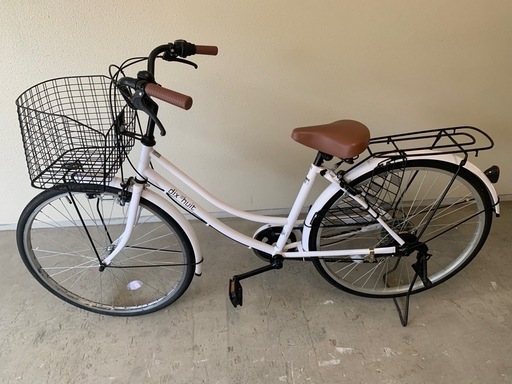 自転車　ホワイト　26インチ　6段ギア　サントラスト　dixhuit