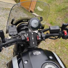 YAMAHA XSR900の画像