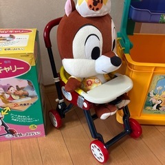レアなおもちゃ箱とぽぽちゃんキャリーの画像