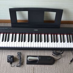 Yamaha piaggero NP-12B ブラック 61鍵 スタンド付き　2019年式の画像