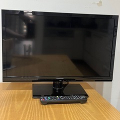 テレビ　Panasonic  24インチ　2015年製