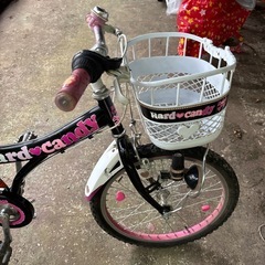 子供用自転車　20インチ　黒　ピンク　カゴ付きの画像