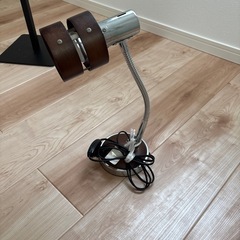 電気スタンド
の画像