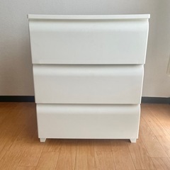 収納　棚