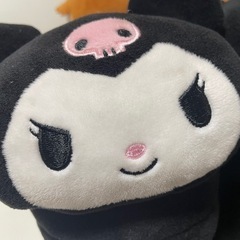 お話し中です(๑˃̵ᴗ˂̵)クロミちゃん💀スリッパ♡ルームシューズの画像